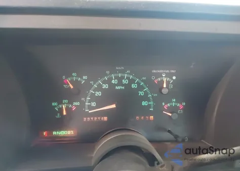 1994 Chevrolet Gmt-400 C2500 из США, поврежденный, VIN 1GCFC24HXRZ207811